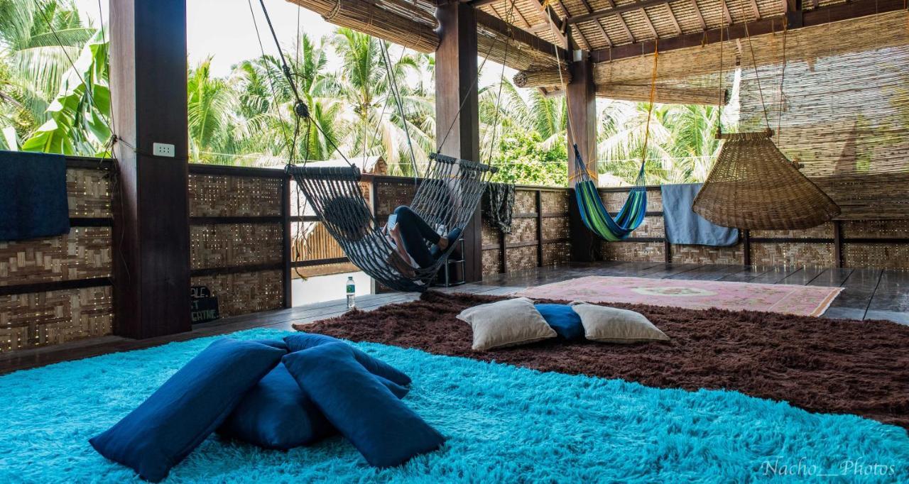 Footprints Homestay (Adults Only) Генерал-Луна Экстерьер фото